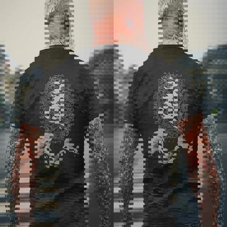 梵字 曼陀羅 普賢菩薩 巳年 守護 お守り メンズTシャツ バックプリント 高齢者への贈り物