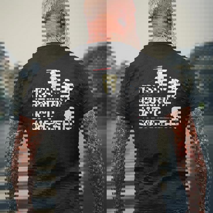 歯を救うには美しい日だ 歯医者 メンズTシャツ バックプリント 高齢者への贈り物