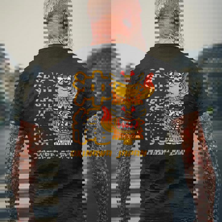 沖縄ジャパン シーサーガーディアンライオンズ 沖縄 日本語漢字 メンズTシャツ バックプリント 高齢者への贈り物