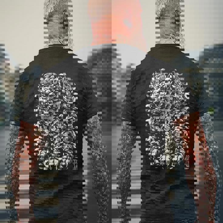 沖縄ジャパン シーサーガーディアンライオンズ 沖縄漢字はんこ スタンプ メンズTシャツ バックプリント 高齢者への贈り物