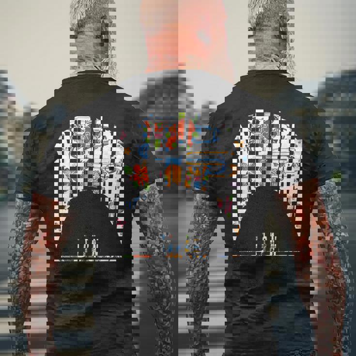 沖縄島ジャパン うちなちゅう 琉球 ビンガタ 沖縄紅型びんがた メンズTシャツ バックプリント 高齢者への贈り物