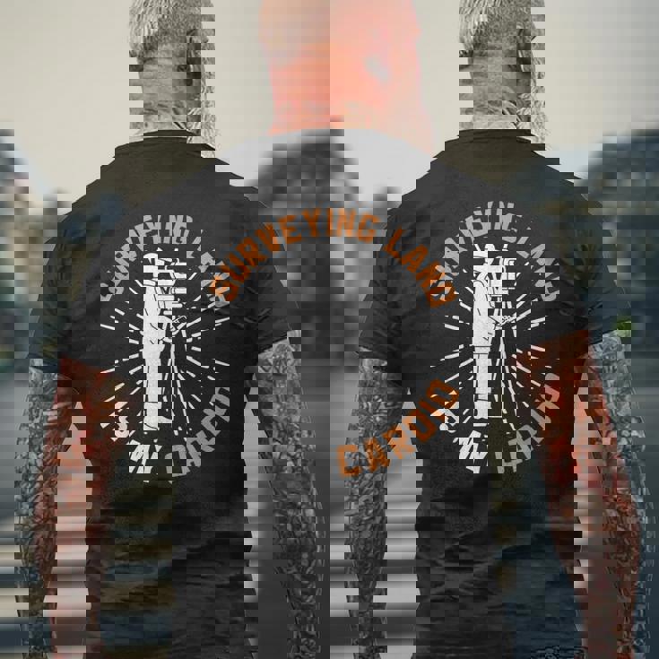 測量は有酸素運動 土地家屋調査士 土地家屋調査士 メンズTシャツ バックプリント 高齢者への贈り物