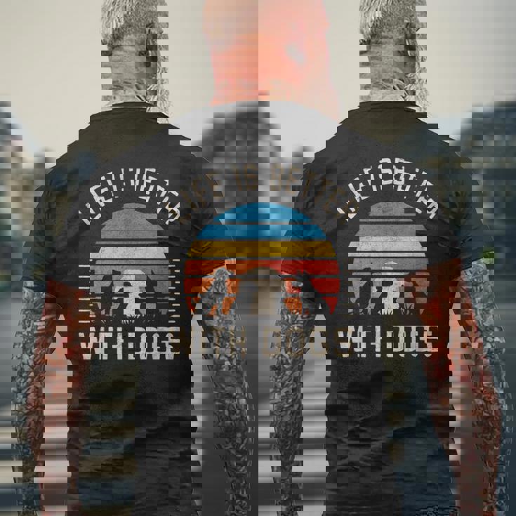 犬と一緒に暮らすのは メンズTシャツ バックプリント 高齢者への贈り物