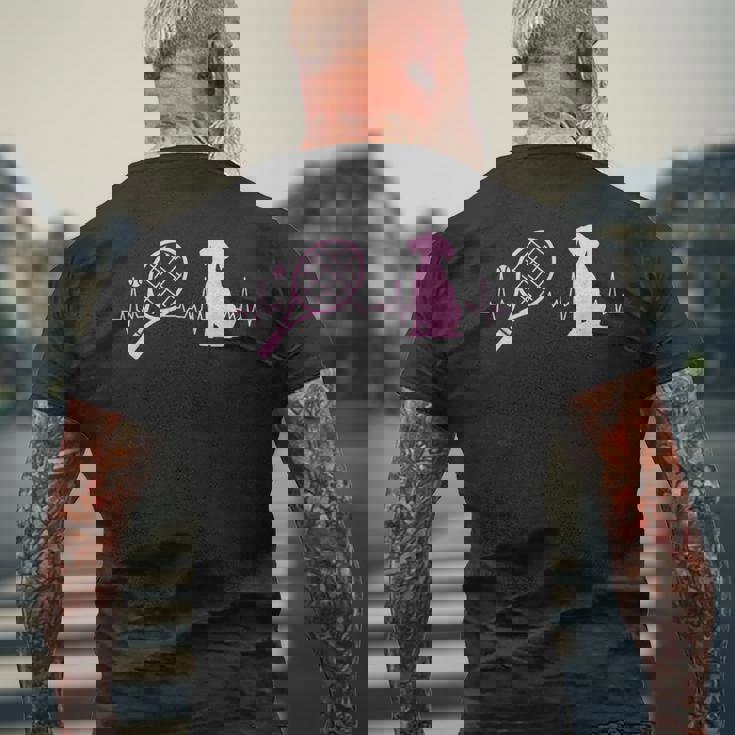 犬好き テニスプレーヤー コーチ 犬 スポーツ テニス 犬 メンズTシャツ バックプリント 高齢者への贈り物