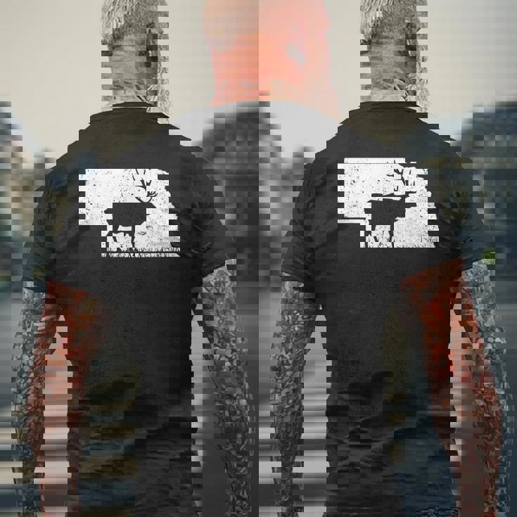 狩猟ヘラジカまたはワピティ ネブラスカ地図アートハンター メンズTシャツ バックプリント 高齢者への贈り物