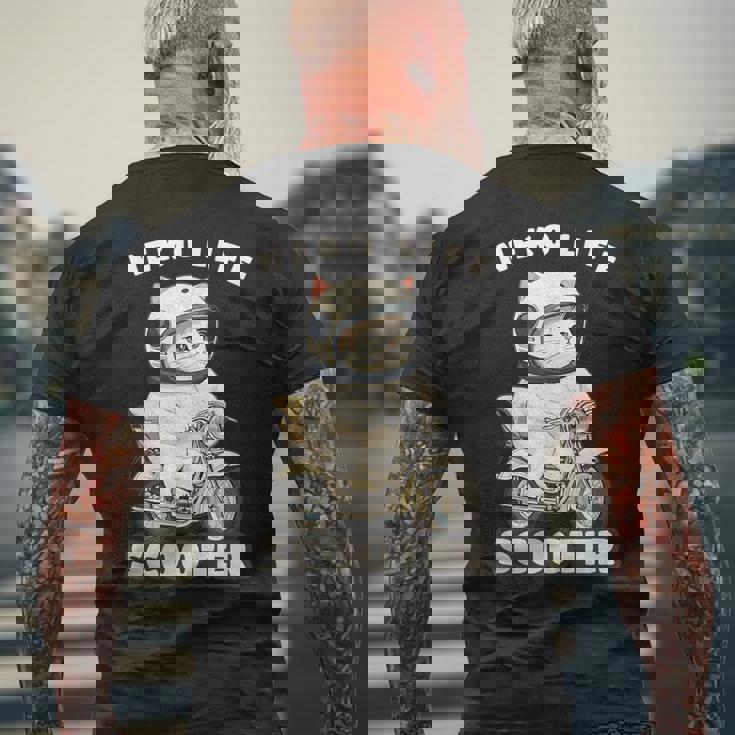 猫 ネコ 白猫 イラスト 原付 スクーター バイク 猫好き バイク好き かわいい おもしろ レトロ Neko Life メンズTシャツ バックプリント 高齢者への贈り物