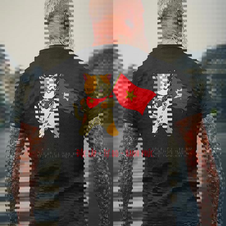 猫 ベトナム国旗 キティ おもしろギフト ブラック メンズTシャツ バックプリント 高齢者への贈り物