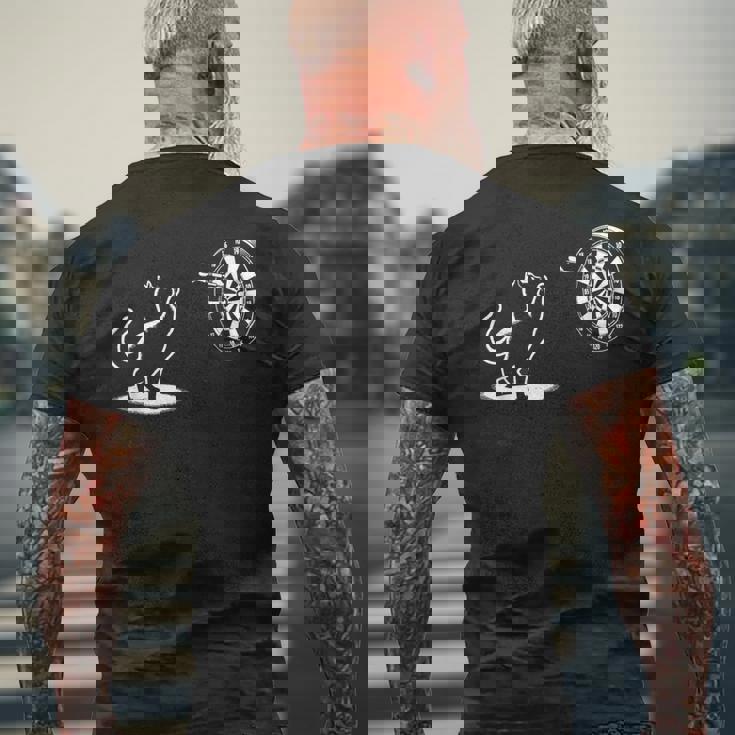 猫 遊び ダーツ 面白い 猫好き 子猫 ダーツプレーヤー メンズTシャツ バックプリント 高齢者への贈り物