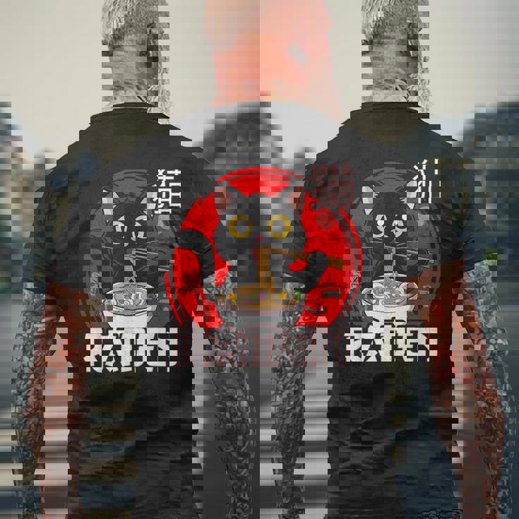 猫 食べる ラーメン 麺 日本 かわいい アニメ 猫 ラーメン 猫 メンズTシャツ バックプリント 高齢者への贈り物