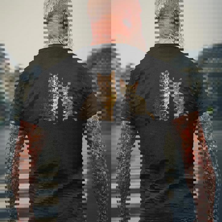 猫のルルとララ メンズTシャツ バックプリント 高齢者への贈り物