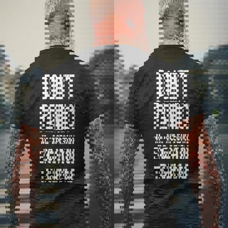 発掘技術者 メンズTシャツ バックプリント 高齢者への贈り物