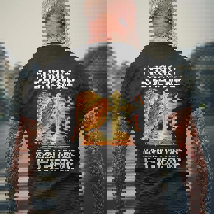 私がここまでたどり着いた唯一の理由はイエス様です メンズTシャツ バックプリント 高齢者への贈り物