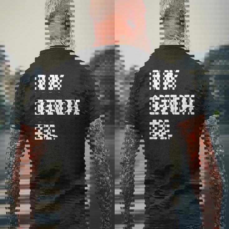 私のおじいちゃんの時代-新しいおじいちゃんパパ メンズTシャツ バックプリント 高齢者への贈り物