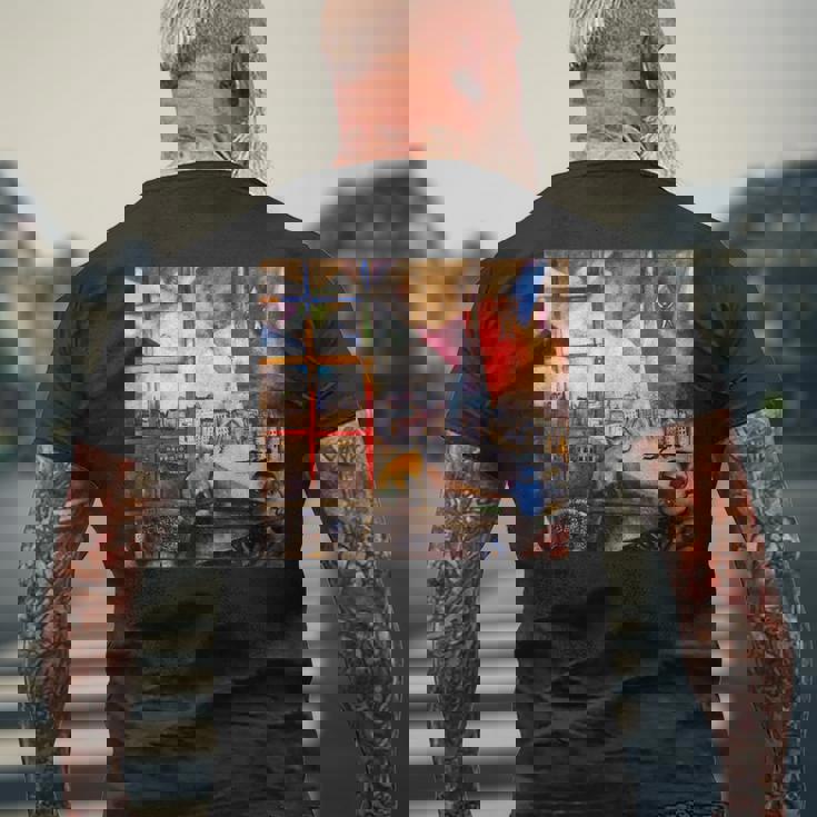 窓を通るパリ マルク・シャガール メンズTシャツ バックプリント 高齢者への贈り物