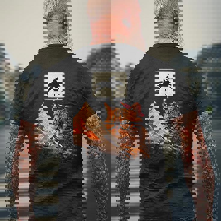 競馬 猫 ネコ 面白いtシャツ 馬tシャツ ウマ レース 馬 乗馬 メンズ おもしろグッズ ネタ 大人 男性 メンズTシャツ バックプリント 高齢者への贈り物