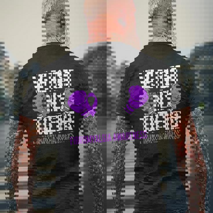 線維筋痛症啓発 パープルリボン We Fightonly Together メンズTシャツ バックプリント 高齢者への贈り物