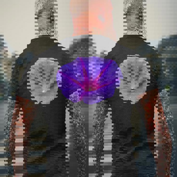 美しいパープルカラーの朝顔フラワーカットアウト メンズTシャツ バックプリント 高齢者への贈り物