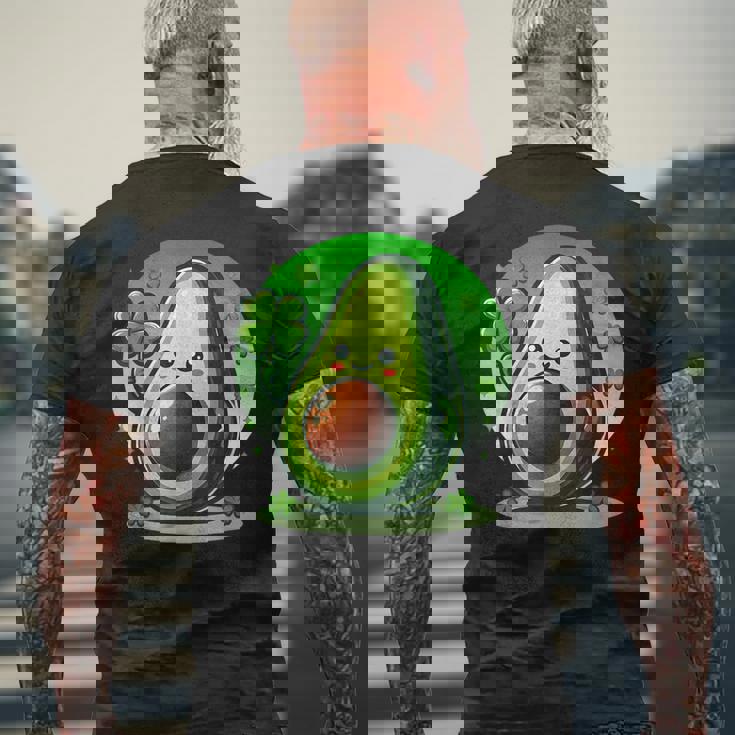 聖パトリックの日 アボカド 幸運の四つ葉のクローバー メンズTシャツ バックプリント 高齢者への贈り物