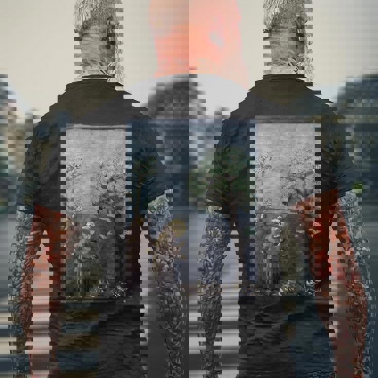 聖フランシスコ 鳥への説教 ジョット作 1299 メンズTシャツ バックプリント 高齢者への贈り物