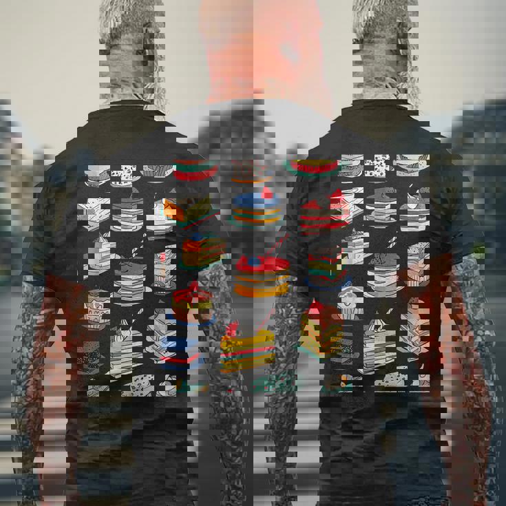 色鮮やかなケーキ柄 フーディー向け メンズTシャツ バックプリント 高齢者への贈り物