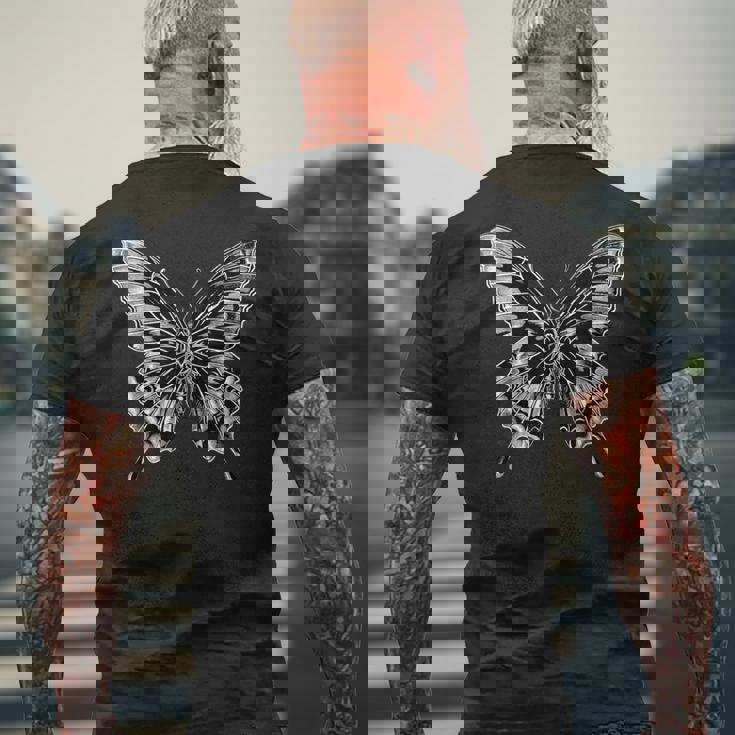 蝶 蝶の翅 蝶 昆虫 蝶 メンズTシャツ バックプリント 高齢者への贈り物