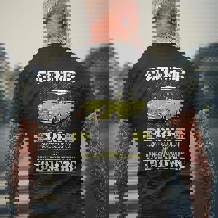 誕生日 1965 ヴィンテージ トラバント 面白い ヴィンテージ 1965 メンズTシャツ バックプリント 高齢者への贈り物