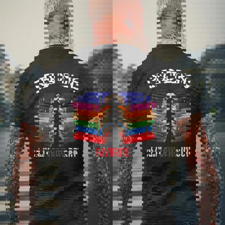 読書は私の好きなスポーツです 本好き 趣味 文学 メンズTシャツ バックプリント 高齢者への贈り物