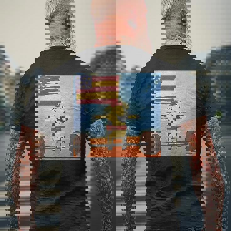 赤身ビーフ パティ赤身ビーフティー デッドリフティングビーフ メンズTシャツ バックプリント 高齢者への贈り物