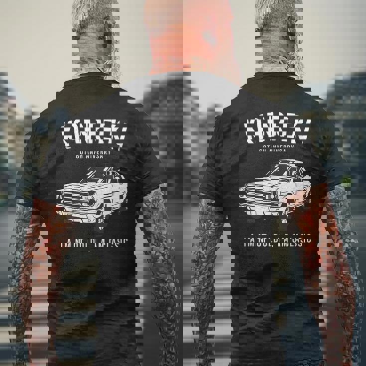 還暦祝い 車好き お父さん 男性 父の日 クラシックカー 60歳 I'm Not Old I'm Classic メンズTシャツ バックプリント 高齢者への贈り物