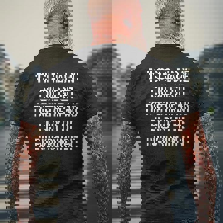 集まって環境を楽しむことができてとてもうれしいです メンズTシャツ バックプリント 高齢者への贈り物