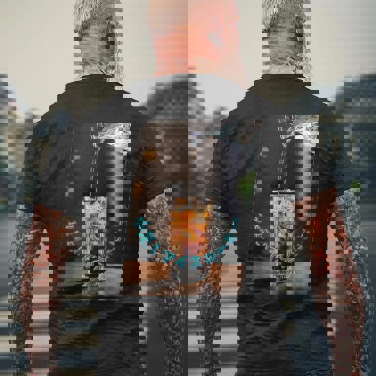 おもしろ 面白い コーヒー アイスコーヒー おもしろい 水 氷 グラス メンズTシャツ バックプリント 高齢者への贈り物