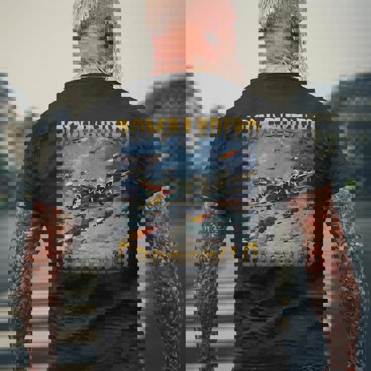 面白いクロコダイルミームボンバルディーロクロコダイルファニーブレインレッド メンズTシャツ バックプリント 高齢者への贈り物