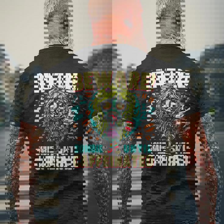 面白いコーヒーゾンビガール、カフェインが入るまでゾンビに注意 メンズTシャツ バックプリント 高齢者への贈り物