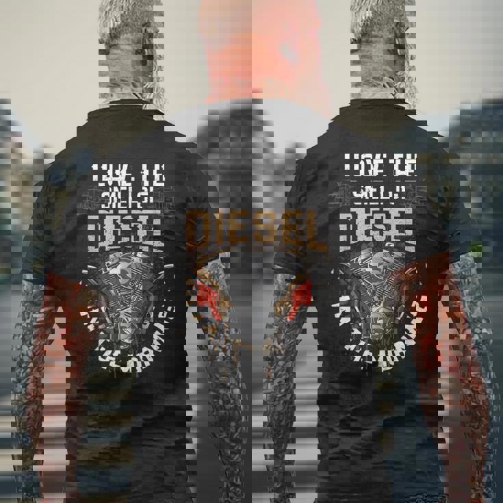 面白いディーゼルメカニックシャツ I Love Themell Of Diesel メンズTシャツ バックプリント 高齢者への贈り物