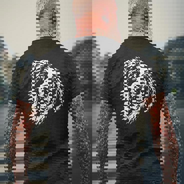 面白いブリタニー スパニエル犬のぞくグラフィック デザイン メンズTシャツ バックプリント 高齢者への贈り物