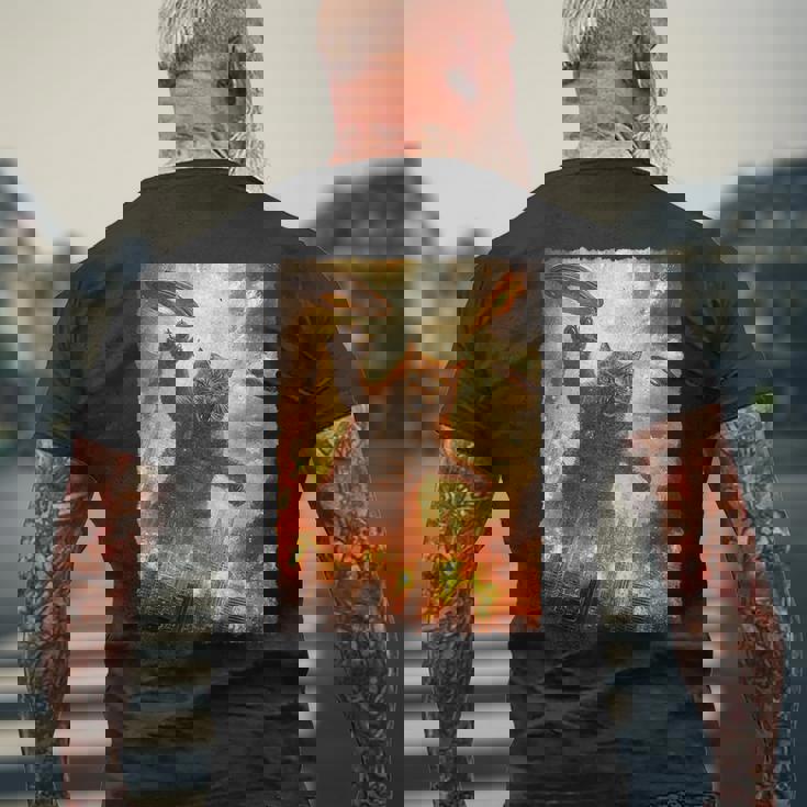 面白いレトロ日本の怪獣モンスター猫セルフィー東京ufo メンズTシャツ バックプリント 高齢者への贈り物