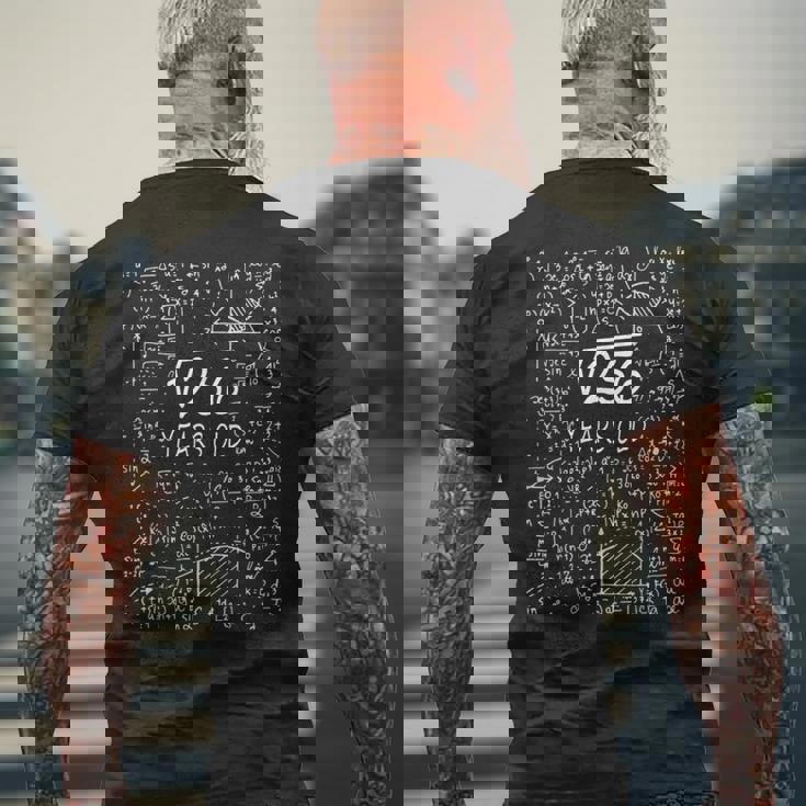 面白い数学オタク16歳16歳の誕生日の積分計算 メンズTシャツ バックプリント 高齢者への贈り物