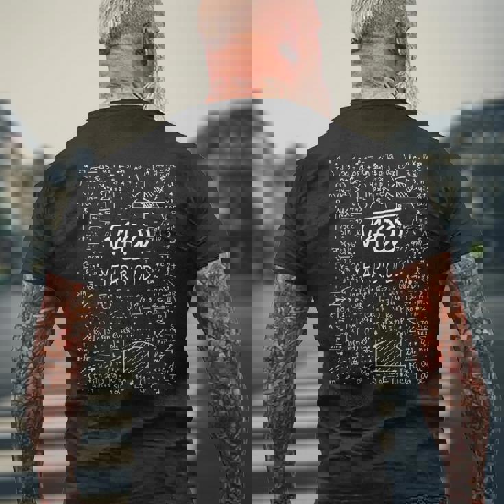 面白い数学オタク20歳20歳の誕生日の積分計算 メンズTシャツ バックプリント 高齢者への贈り物