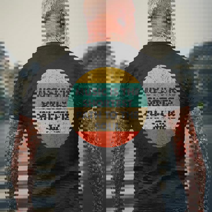 音楽は魂への最短の道 レトロミュージシャン アーティスト メンズTシャツ バックプリント 高齢者への贈り物