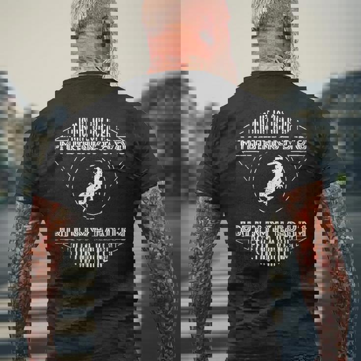 頭の中でイモリを撫でている メンズTシャツ バックプリント 高齢者への贈り物