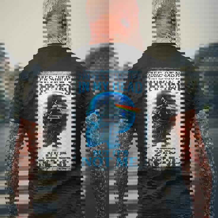 頭の中に誰かがいるけどスケルトンって言ってるのは私じゃない メンズTシャツ バックプリント 高齢者への贈り物