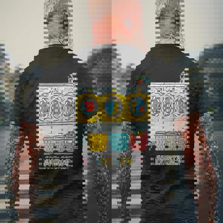 鮮やかでカラフルなコインランドリーテーマ カジュアル メンズTシャツ バックプリント 高齢者への贈り物