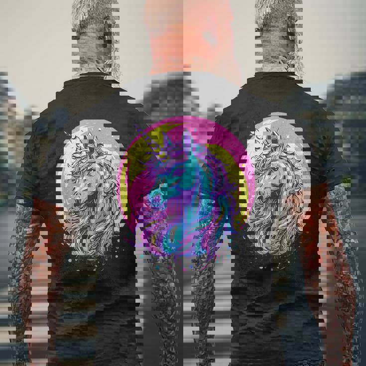 鮮やかなユニコーン マジック ファンタジー ムーンライト メンズTシャツ バックプリント 高齢者への贈り物