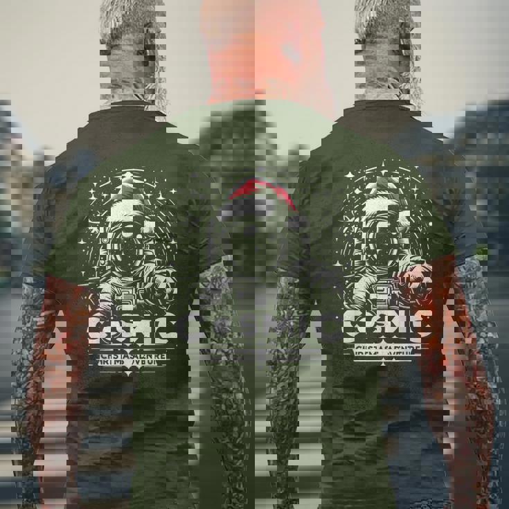 Cosmic Christmas Adventure ヴィンテージ宇宙飛行士サンタスペース メンズTシャツ バックプリント 高齢者への贈り物