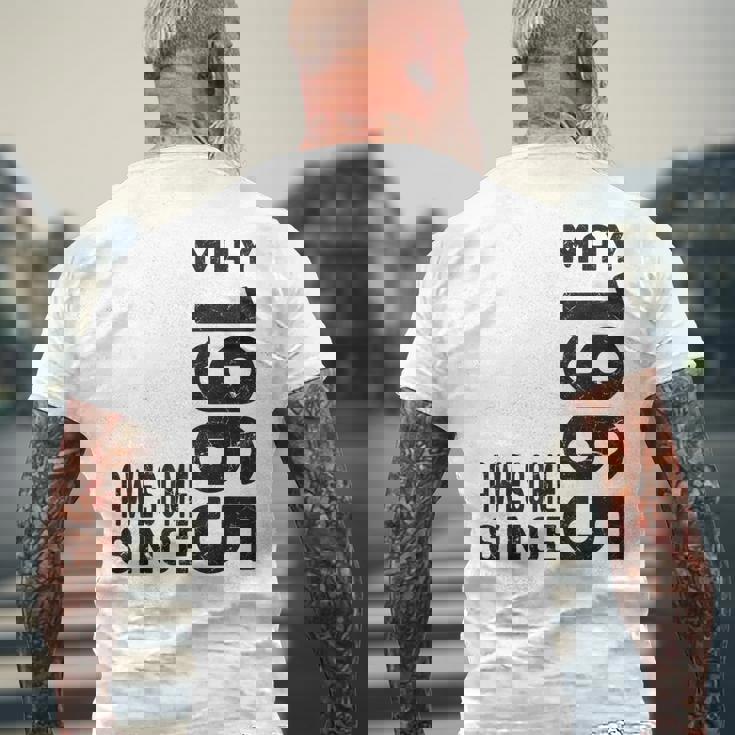 1965年5月以来素晴らしい、1965年5月の誕生日に生まれる メンズTシャツ バックプリント 高齢者への贈り物