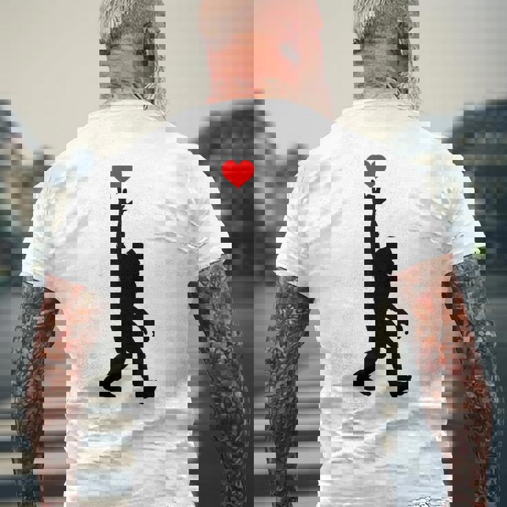 Asl Bigfoot I Love Youign Language Bigfoot I Love You Asl メンズTシャツ バックプリント 高齢者への贈り物