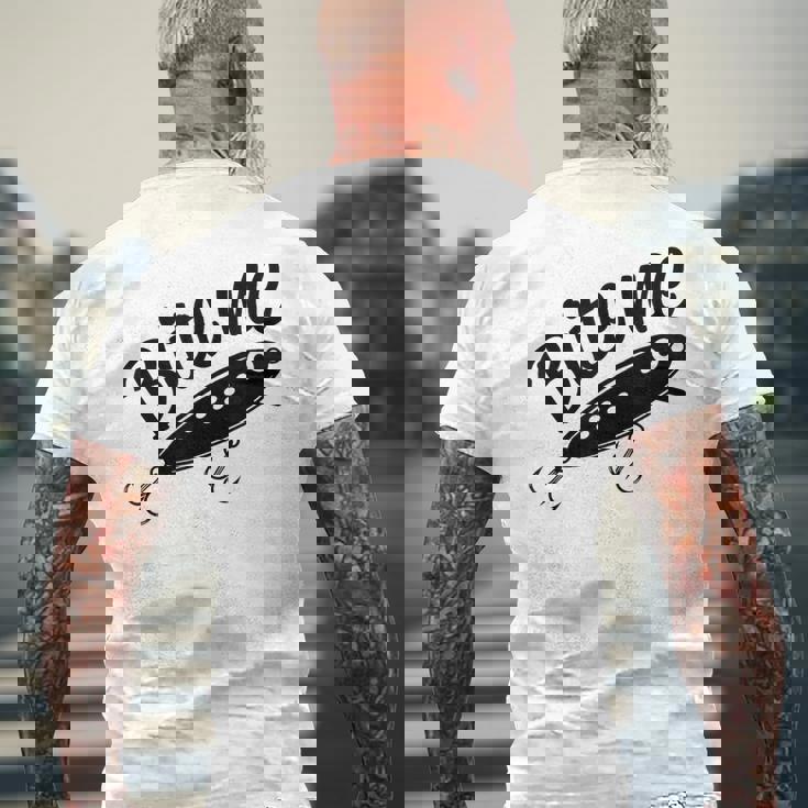 Bite Me 面白いフィッシャーマンフィッシングルアー メンズTシャツ バックプリント 高齢者への贈り物