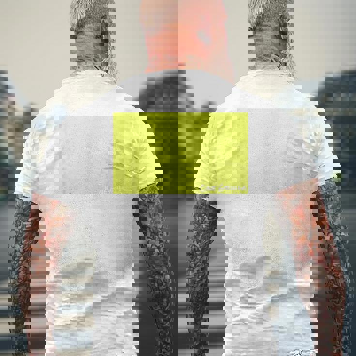 Cine Grulla Yellowistavision メンズTシャツ バックプリント 高齢者への贈り物