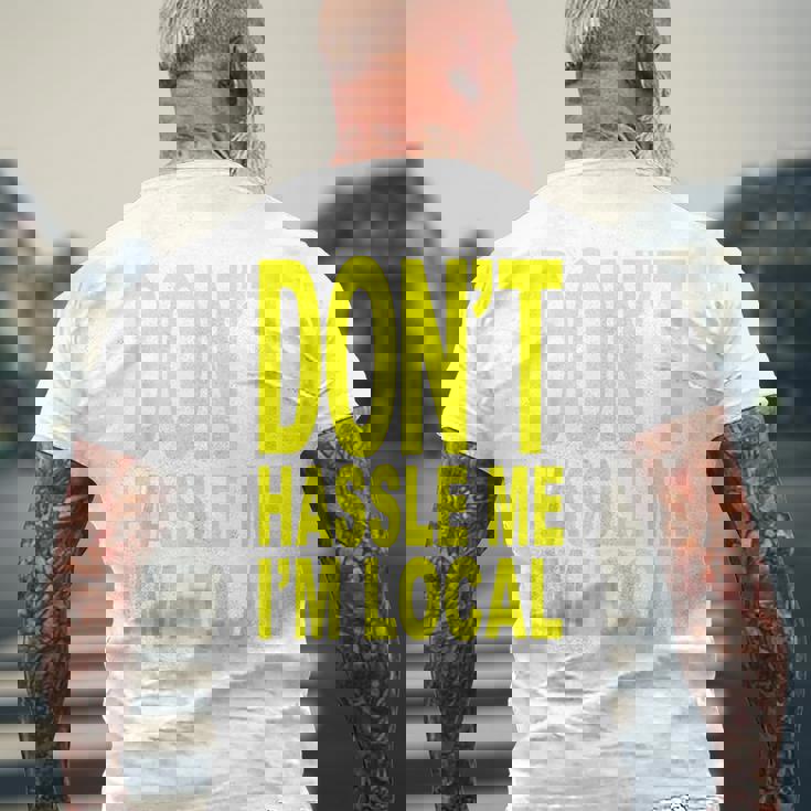 Don't Hassle Me I'm Local Fromurf ドキュメンタリー映画 メンズTシャツ バックプリント 高齢者への贈り物