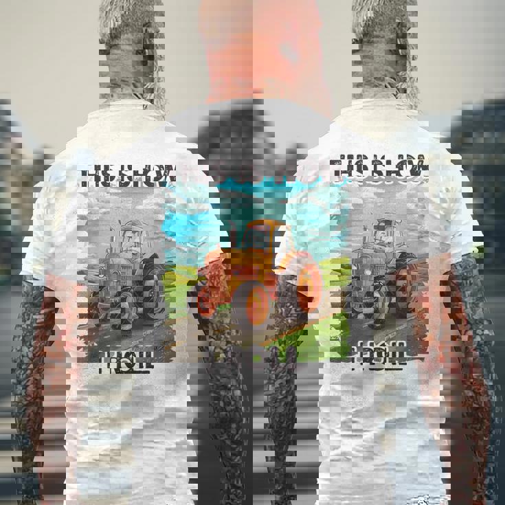 Farming Farmers This Is How I Roll トラクター メンズTシャツ バックプリント 高齢者への贈り物